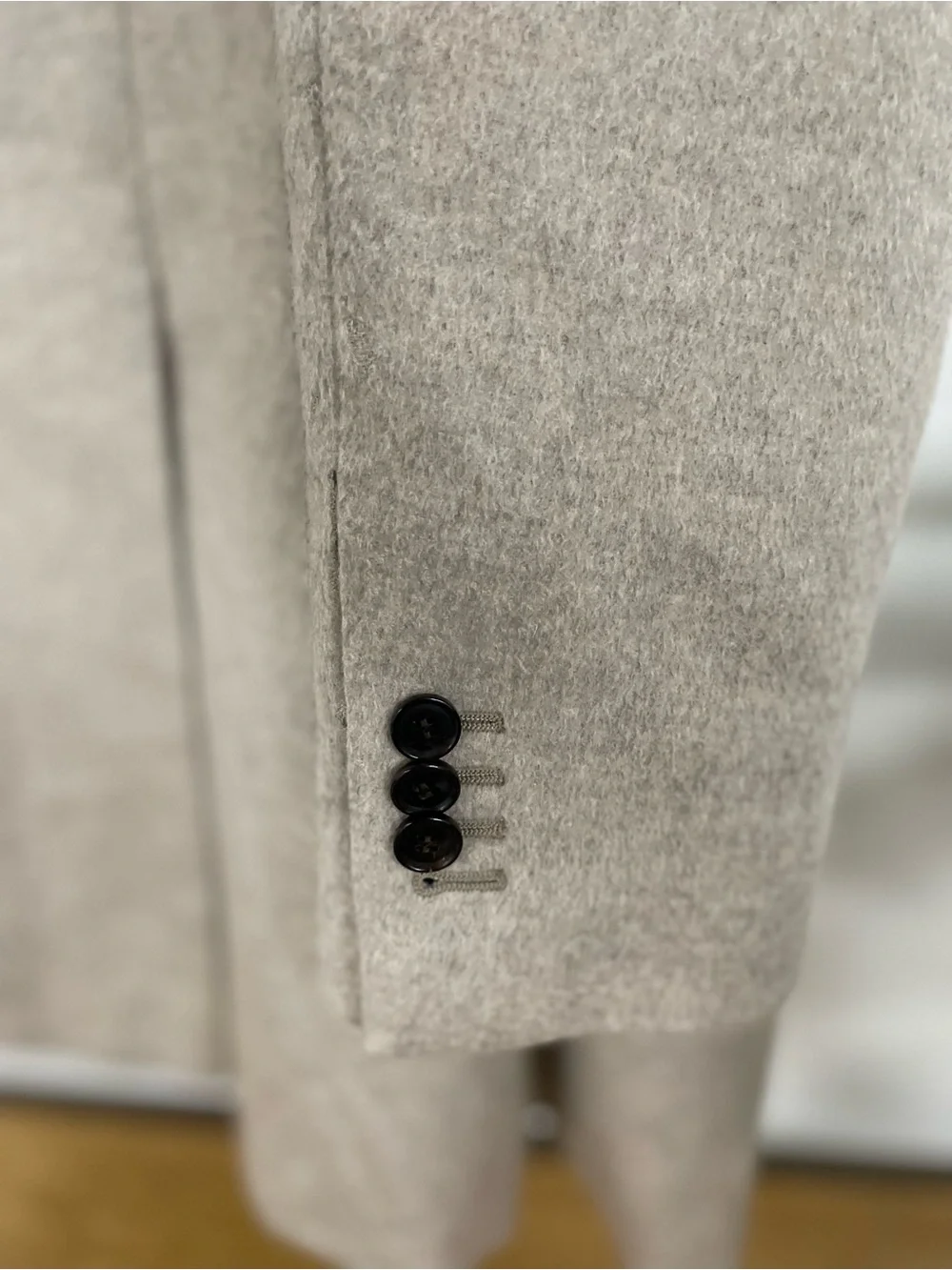 100% Cashmere 40R Carlo Barbera Suitsupply Vencinza Long Jacket in Light Taupe